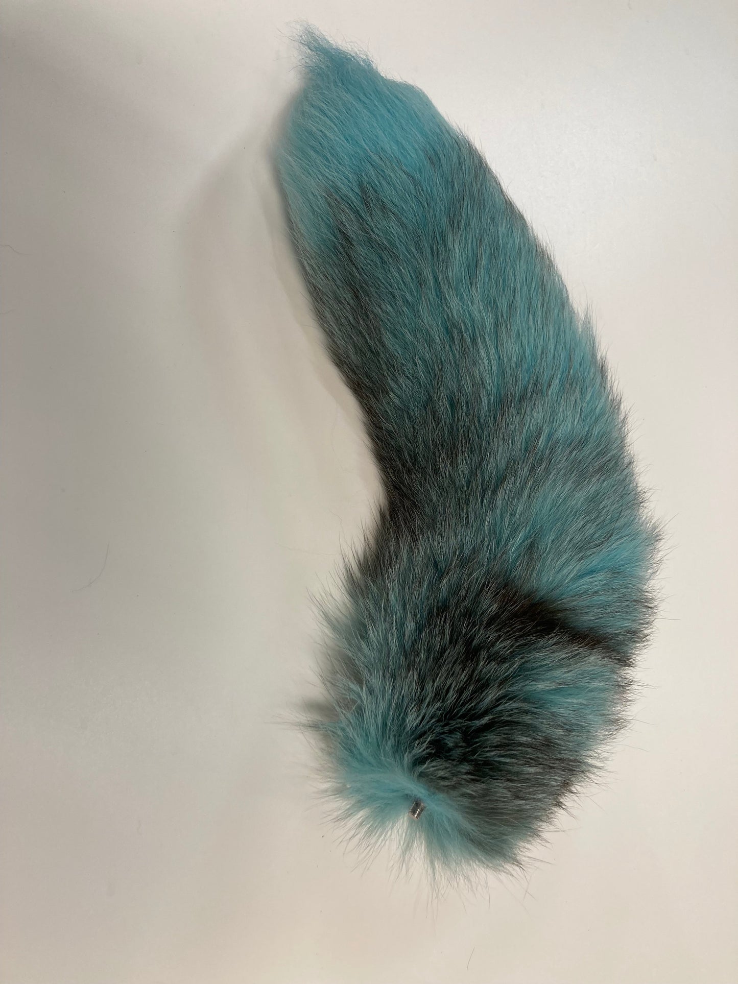 14"-17" Dyed Fox Tail Plug Attachment