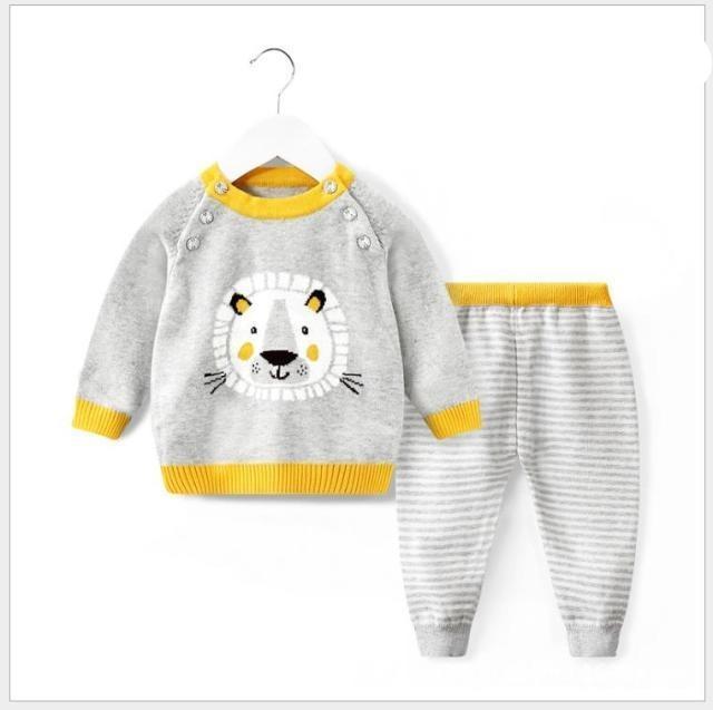 Boy's Clothing Gray / 6M Lion Design Sweater and Track Pants Set